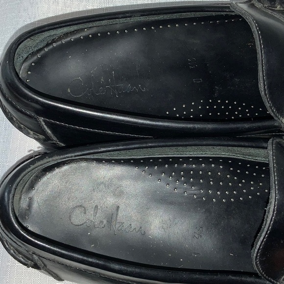 S1229 Men’s Cole Haan Black Leather Loafers - Picture 5 of 16